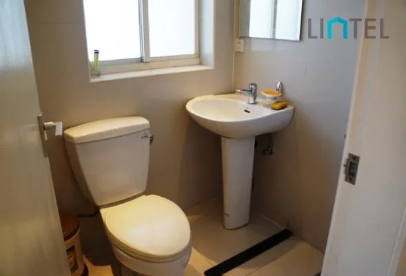 Rm 2901 No 5 Manhattan Heights(15)