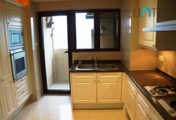 Rm 2902 No 12 Lakeville Regency(4)