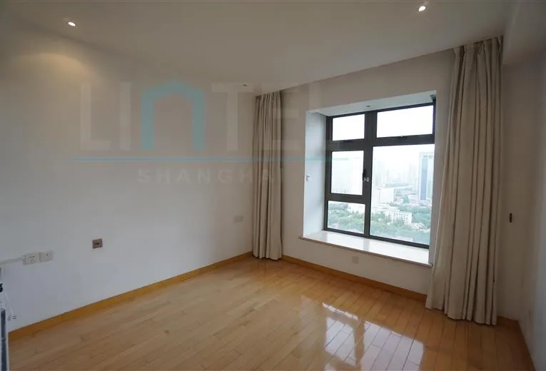 Rm 29C No 2 Palace Court(7)