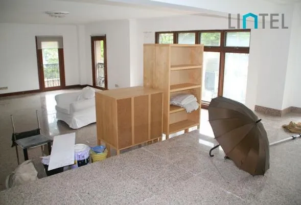 Rm 2A Aimking Mansion(2)