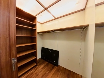 Rm 2A Gao'an Court(11)