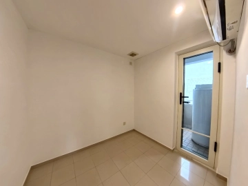 Rm 2A Gao'an Court(17)