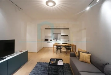 Rm 2A No 3 Ambassy Court(4)