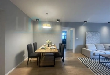 Rm 2A No 5 One Park Avenue(4)