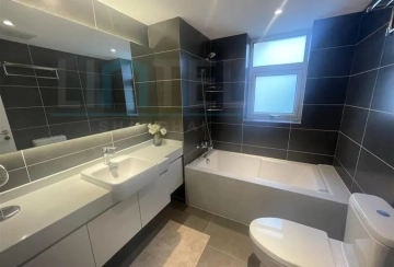 Rm 2A No 5 One Park Avenue(9)