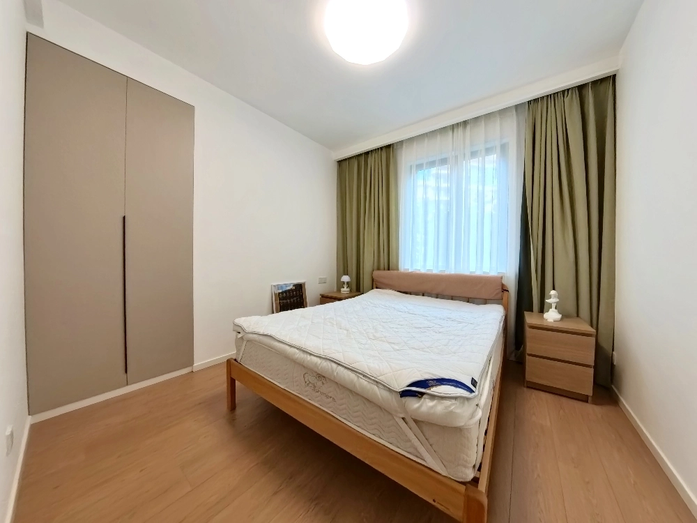Rm 2B No 10 Yanlord Garden I & II(7)