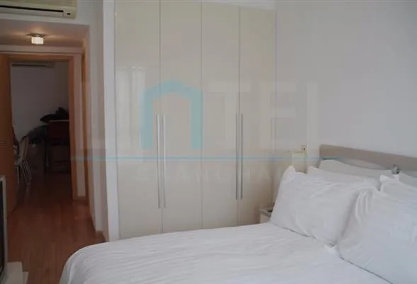 Rm 2C No 7 One Park Avenue(5)
