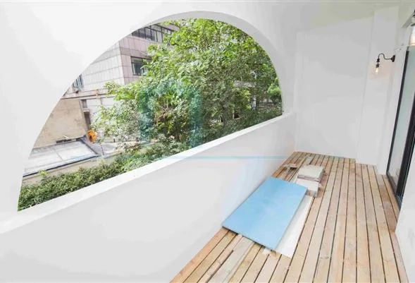 Rm 2D No 281 Wulumuqi south Road(2)