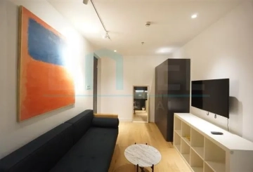 Rm 2E No 708 Huashan Road