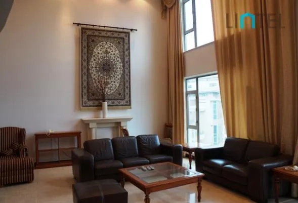 Rm 3001 No 6 Shimao Lakeside Garden