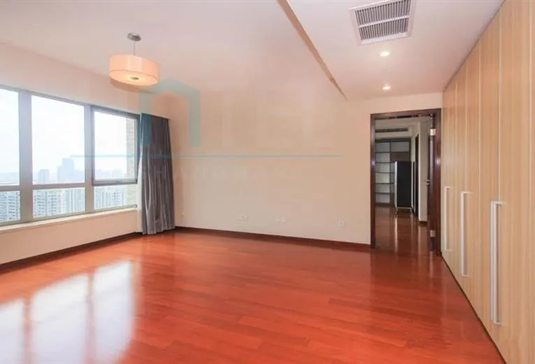Rm 3001 No 7 Yanlord Town(6)
