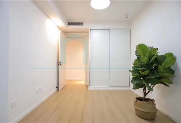 Rm 301 No 1 Fenghua Garden(6)