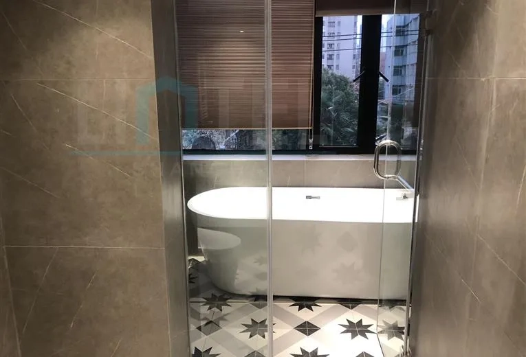 Rm 301 No 1 Lane 617 Jianguo west  Road(12)