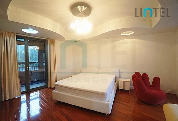 Rm 301 No 10 Green Court I(11)