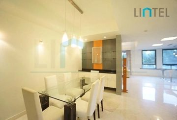 Rm 301 No 10 Green Court I(7)