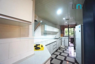 Rm 301 No 10 Green Court I(9)