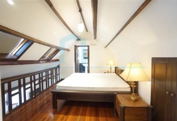 Rm 301 No 1887 Huaihai middle   Road(7)