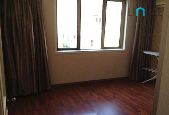 Rm 301 No 2 Lane 1321 Fuxing middle Road(6)
