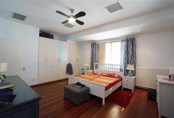 Rm 301 No 20 Lane 1670 Huaihai middle  Road(5)