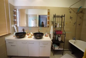 Rm 301 No 20 Lane 1670 Huaihai middle  Road(7)