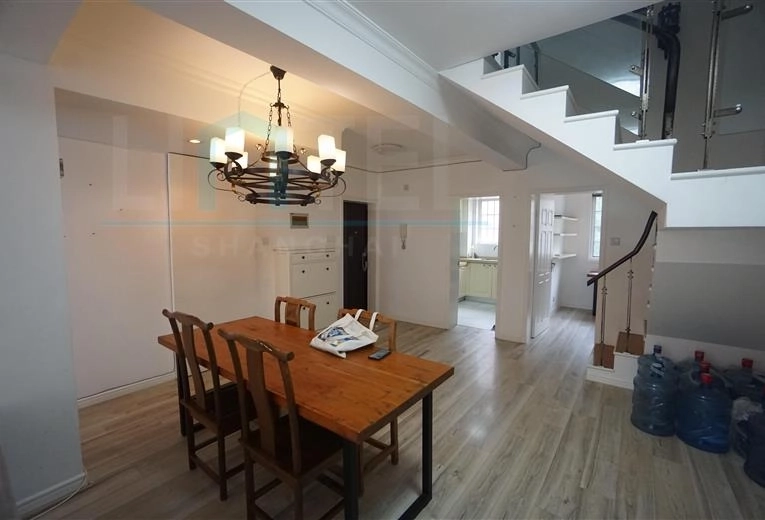 Rm 301 No 20 Lane 3297 Hongmei Road(4)