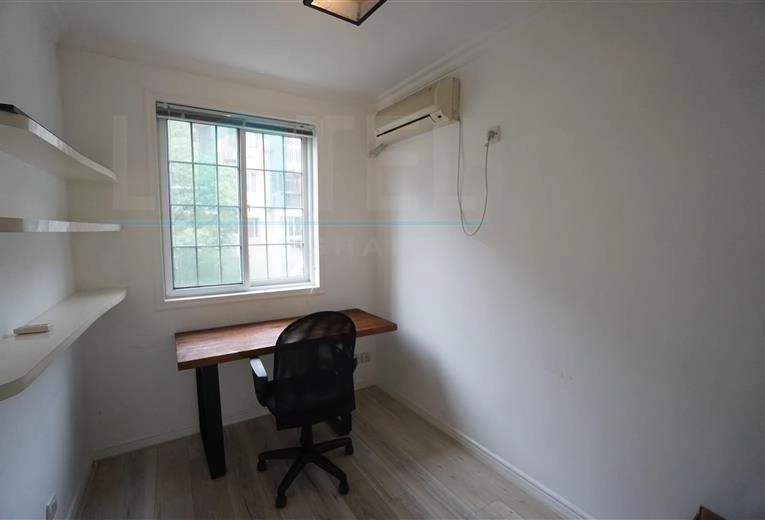 Rm 301 No 20 Lane 3297 Hongmei Road(9)