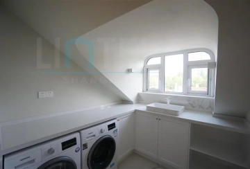 Rm 301 No 20 Lanting Apartment(29)