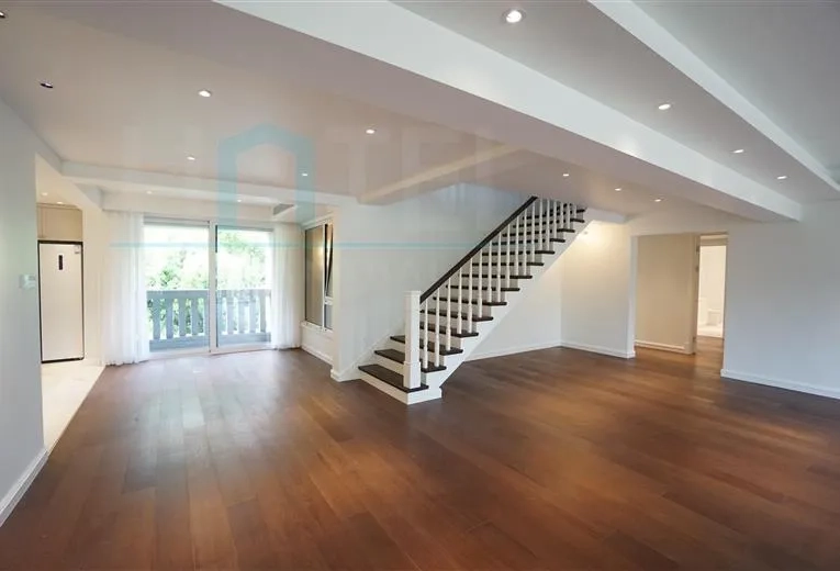 Rm 301 No 20 Lanting Apartment(5)