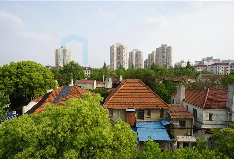 Rm 301 No 20 Lanting Apartment(7)