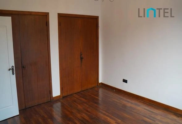 Rm 301 No 261 Hunan Road(4)