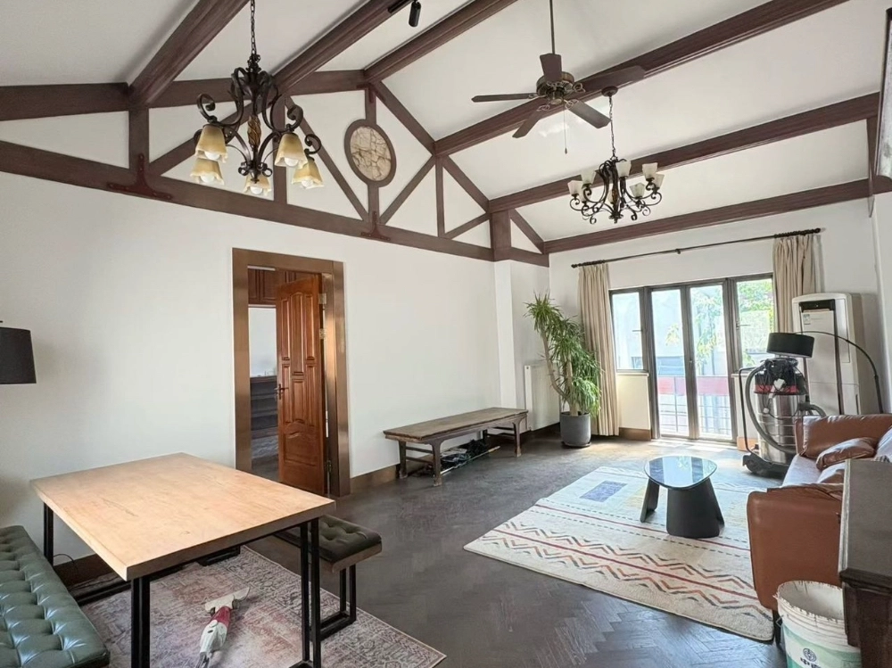 Rm 301 No 3 Lane 613 Changle Road