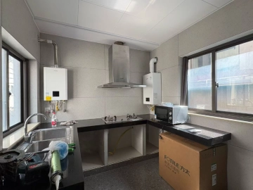 Rm 301 No 3 Lane 613 Changle Road(4)