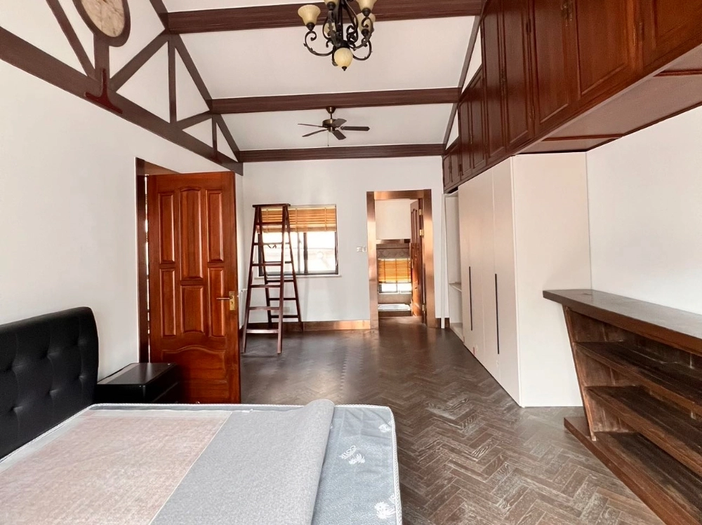 Rm 301 No 3 Lane 613 Changle Road(6)