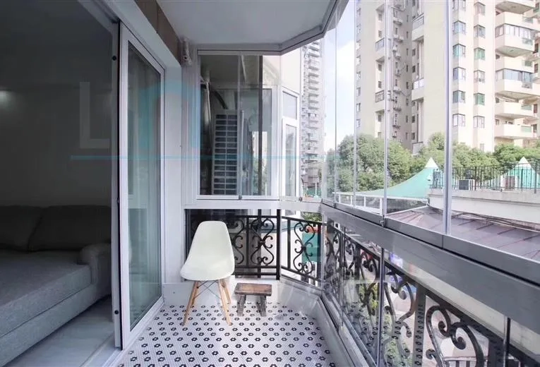 Rm 301 No 5 Ambassy Court(3)