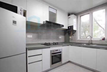 Rm 301 No 5 Ambassy Court(4)