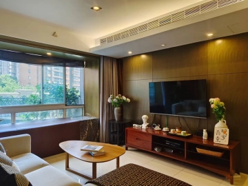 Rm 301 No 5 City Castle