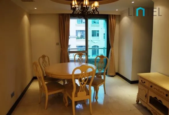 Rm 301 No 65 Shimao Lakeside Garden(2)