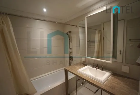 Rm 301 No 7 Lakeville Regency(15)