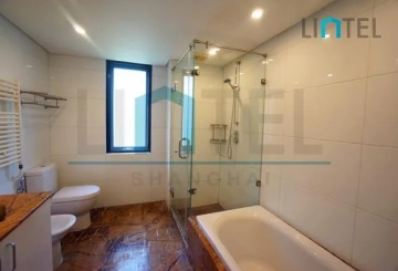 Rm 301 No 8 Lanting Apartment(9)
