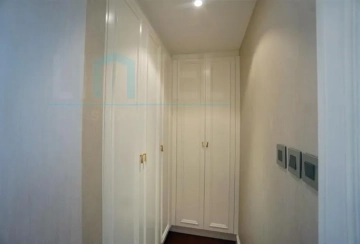 Rm 302 No 1 The Palace I(13)