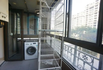 Rm 302 No 1 The Palace I(24)