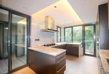 Rm 302 No 10 Lanting Apartment(5)
