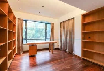 Rm 302 No 10 Lanting Apartment(8)