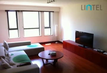 Rm 302 No 2 Artdeco Mansion