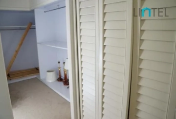 Rm 302 No 2 Green Court I(7)