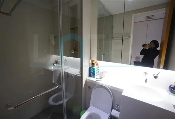 Rm 302 No 383 Lakeside Ville(18)