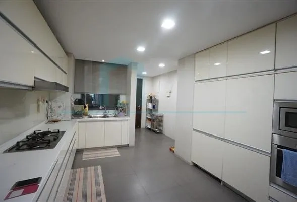 Rm 302 No 383 Lakeside Ville(8)