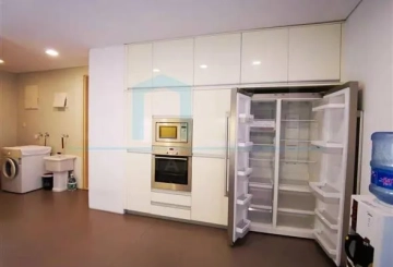 Rm 302 No 391 Lakeside Ville(6)