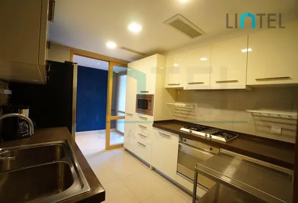 Rm 302 No 6 Lanting Apartment(6)