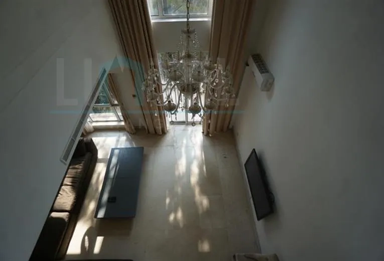 Rm 302 No 7 Tomson Garden(13)